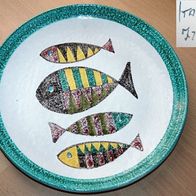 schöner großer Keramik Teller mit 4 Fischen handgemalt in Italien