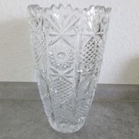 Vase / Blumenvase aus Bleikristall mit gezacktem Rand - 21 cm hoch TOPzustand !