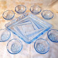 Vintage * Omas Geschirr * Anbieteteller & 8 Dessertschalen blaues Glas