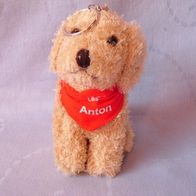 Schlüsselanhänger Hund sitzend hellbraun mit Tuch mit Namen Anton NEU