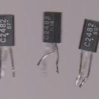 5 Transistoren 2SC 2482 Gebraucht