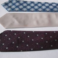 3 St. gebr. Krawatten in blau-weiß, beige, weinrot 6 cm - Top Zustand