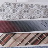 3 St. gebr. Krawatten in silber, braunkariert, weinrot-silber 7,5 /8 und 10 cm