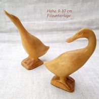 Holzminiaturen Figuren * 2 geschnitzte Vögel - Gänse oder Enten aus Holz 10cm