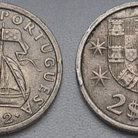 Portugal 2,50 Escudos 1982 ## Li8