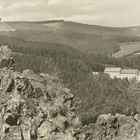 alte AK Luisenthal Thüringen 1970, Blick vom Kienberg zum FDGB-Heim Adolf Deter