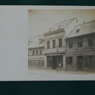 Schmölln Thür.: Eisenwaaren-Handlung Gleitsmann (Markt), Foto-Ak um 1905