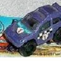 Geländewagen violett mit Beipackzettel