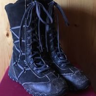 schwarze Winterstiefel Gr. 38 (2490 - 2500)