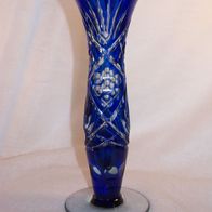 Ältere, massive Überfangglas-Fuß-Vase