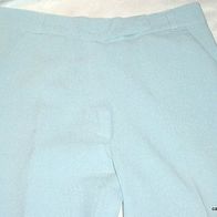 Hose in hellblau