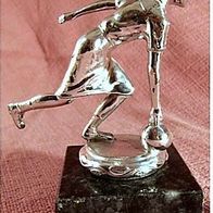 Pokal-Figur aus Metall - Keglerin - ca. 12,5 cm Länge - mit Kunstmarmor-Sockel