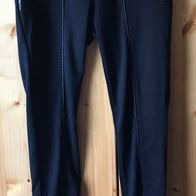 schwarze Hose mit Gummizug Gr. 36/38 (2852)