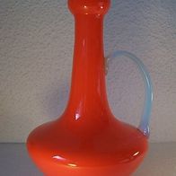 Große, rote Glas-Vase mit Opalglas-Henkel, 70ger Jahre