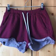 rote Shorts Gr. XS (2788)