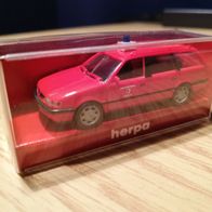 Herpa 042321 VW Passat B4 Variant CL ELF Berufsfeuerwehr Augsburg