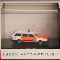 Busch 48100-105 SoMo PC-Modell Volkswagen Passat "Feuerwehr Ettlingen"