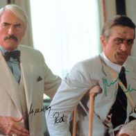 Gregory Peck (1916-2003) + Robert DeNiro - orig. sign. Großfoto