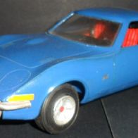 Opel GT ( Revell ) 1:32 gebaut