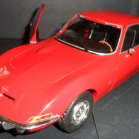 Opel GT 1:24