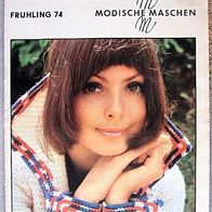 Modische Maschen 1973-04, Zeitschrift DDR, Chanel-Kostüme
