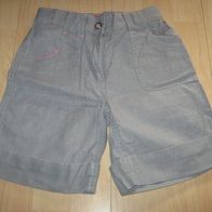 wunderschöne Shorts / kurze Hose ESPRIT Gr. 122/128 grau super Zustand (0614)