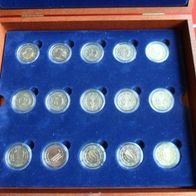 Vatikan 2009 + 14 versch. 2 Euro Gedenk und Kursmünzen * *