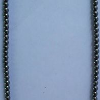 Wunderschöne uralte Perlenkette mit anthrazit farbenen Perlen - Länge ca. 45 cm !