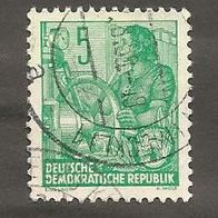 Briefmarke DDR: 1953 - 5 Pfennig - Michel Nr. 363