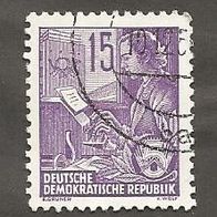 Briefmarke DDR: 1953 - 15 Pfennig - Michel Nr. 368