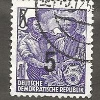 Briefmarke DDR: 1954 - 5 auf 6 Pfennig - Michel Nr. 435 Ig X