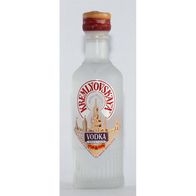 Kremlyovskaya Vodka Wodka Miniaturflasche Schnapsflasche Mignon Miniature OLD