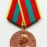 UdSSR Medaille - Für heldenhafte Arbeit im WK II / Original