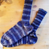 Handarbeit * Kuschelige Wollsocken aus Regia-Sockenwolle, Gr. 44/45, blau (2)