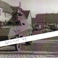 KVP-Foto DDR Oldtimer Volkspolizei VEB IFA Parade Schützenpanzer Sonder-Kfz 1 PKW EMW