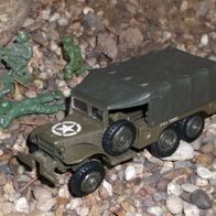 Solido Dodge 6x6 US Army 1:50 mit Gummireifen WW II