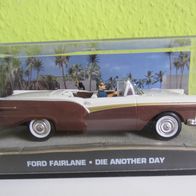 Ford Fairlane Cabrio 1:43 Oldtimer 1957 in PC-Box 007 James Bond Diorama