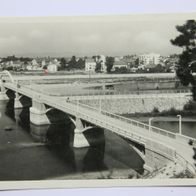 Ansichtskarte (s/ w) von Piestany: Masarykbrücke mit Panorama