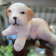 Miniatur Hund ca 5c m Lx 3 cm B x 3 cm H Setzkasten/ Puppenstube Keramik