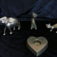 Messingfiguren 2 Katzen + Elefant + Kerzenhalter Herzform * auch and. Messing vorh.