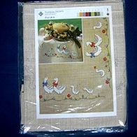 Stickvorlage Stickpackung Mitteldecke / Tischdecke naturfarben + Material ca. 80 x 80
