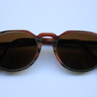 Herren-Sonnenbrille mit geschliffenen Gläsern
