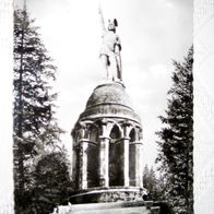 Hermanns- Denkmal mit Größenangaben , schwarz-weiss- Karte