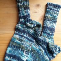 Handarbeit * Kuschelige Wollsocken aus Regia-Sockenwolle, Gr. 40/41, blau (1)