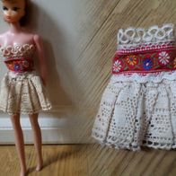 Barbie Kleid mit Druckknöpfe OHNE PUPPE