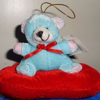 Hellblauer Bär auf rotem Herz - Valentinstag - Total süß : -)