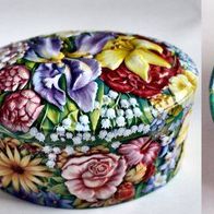 Churchills´ Flowers Tin wunderschöne Blumen Blechdose von 2001 ohne BarCode