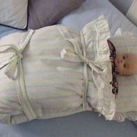 Selfmade Steck Puck Tauf Kissen Retro mit Daunenfüllung Requisite Museum Theater