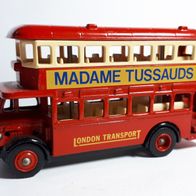 Lledo "Days Gone" Doppeldeckerbus Madame Tussauds