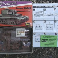 Revell Snap Together Bausatz H-1117 Panzer IV mit Schürzen, ca. 50 Jahre alt, 1:45